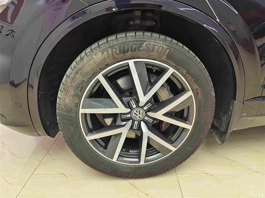 Volkswagen Touareg, 2020 7