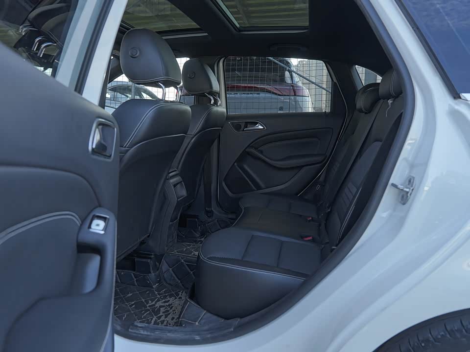 Mercedes-Benz Class B