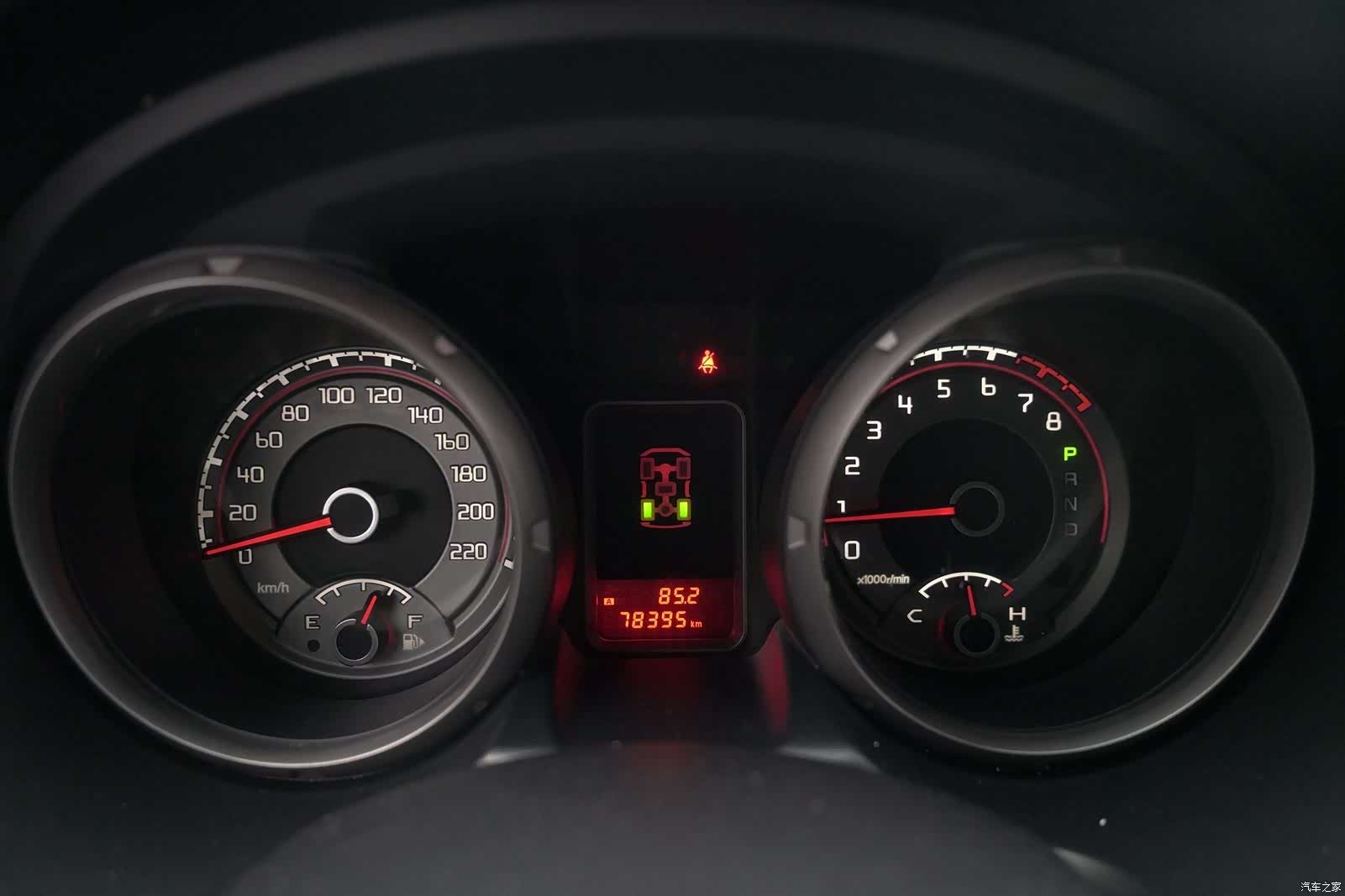 Mitsubishi Pajero, 2019 13