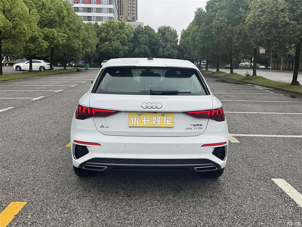 Audi A3, 2022 все фото
