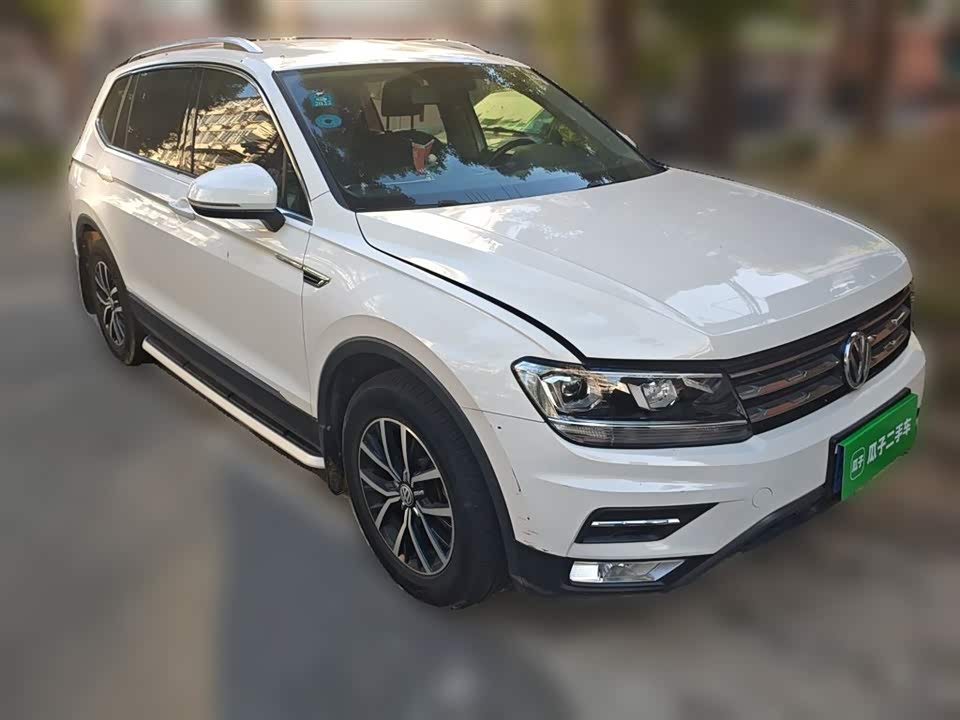 Volkswagen Tiguan L