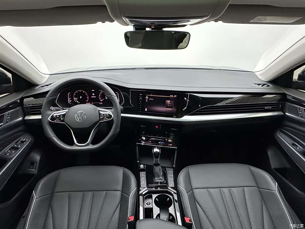 Volkswagen Passat, 2024 18