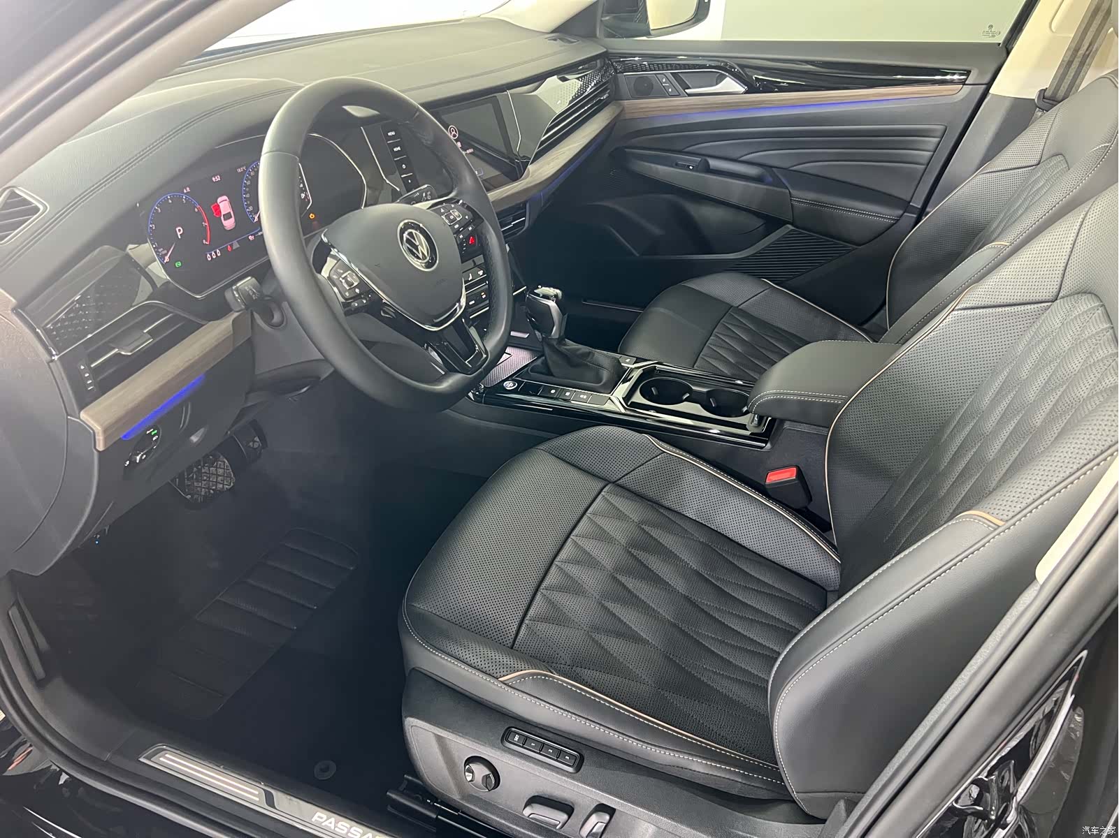 Volkswagen Passat, 2020 9