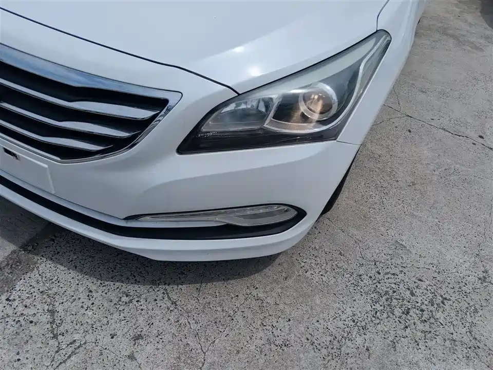 Hyundai Name picture