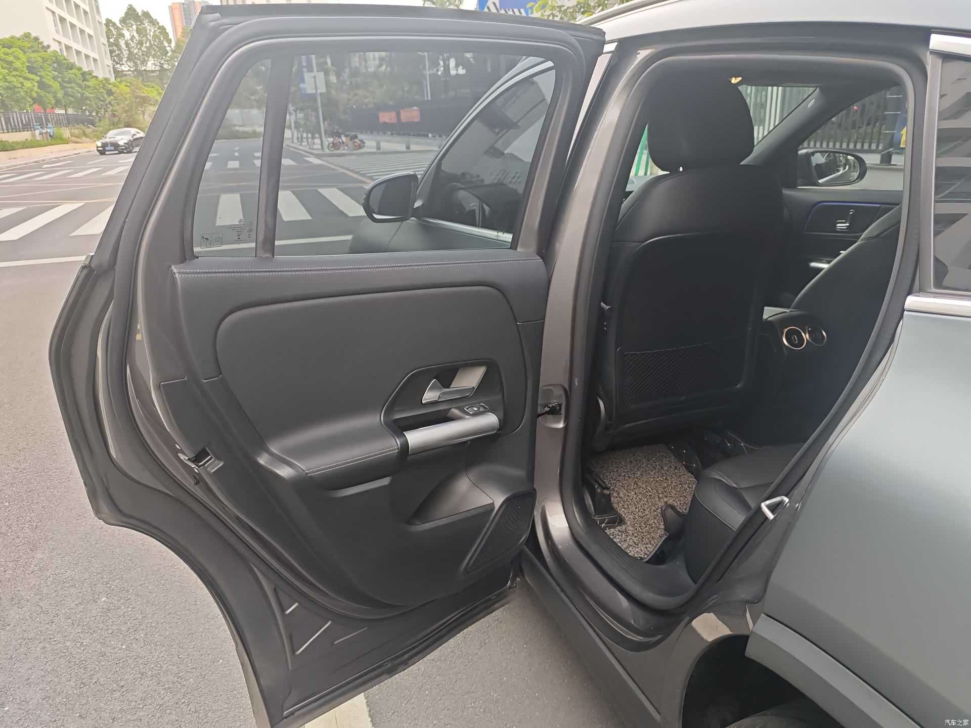 Mercedes-Benz GLA, 2021 30