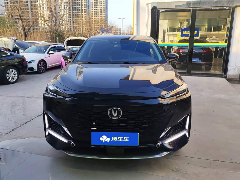 Changan UNI-K Smart iDD