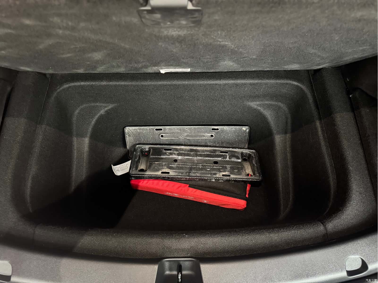 Tesla Model Y, 2023 24