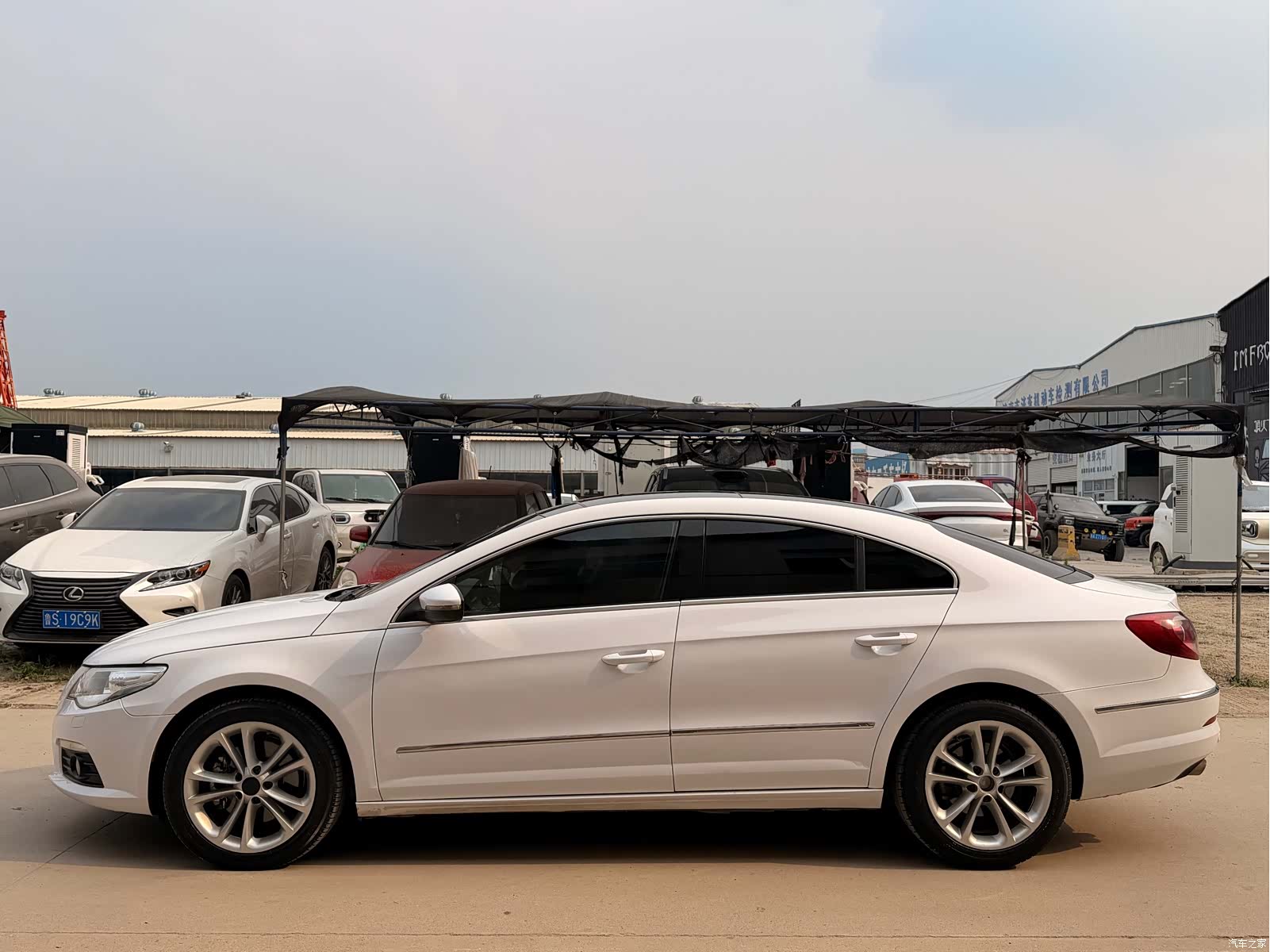Volkswagen CC, 2011 8