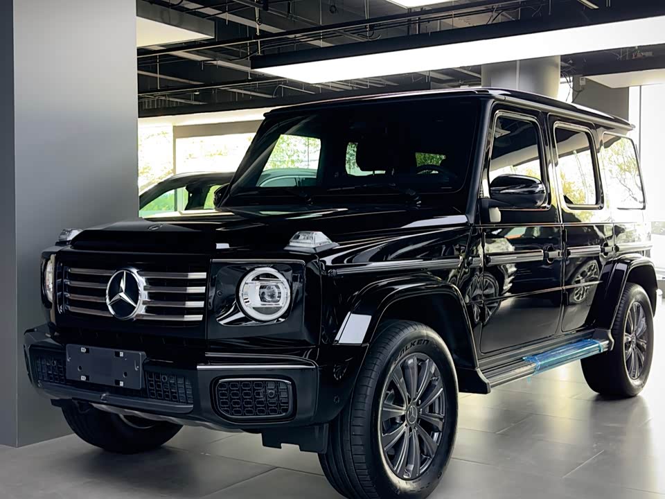 Mercedes-Benz G-class