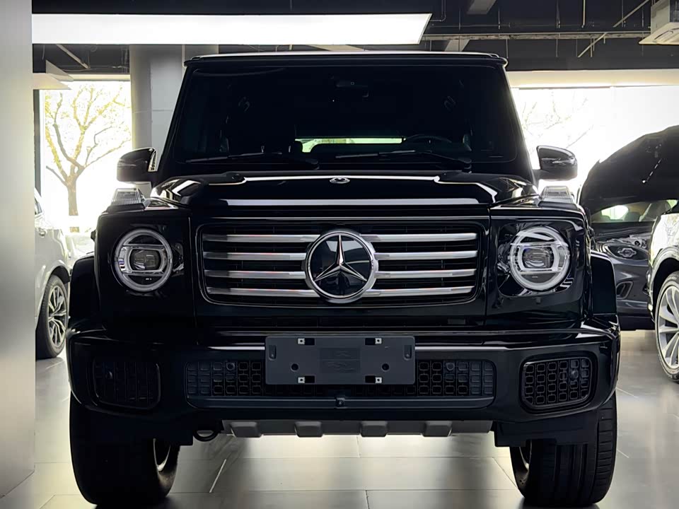 Mercedes-Benz G-class