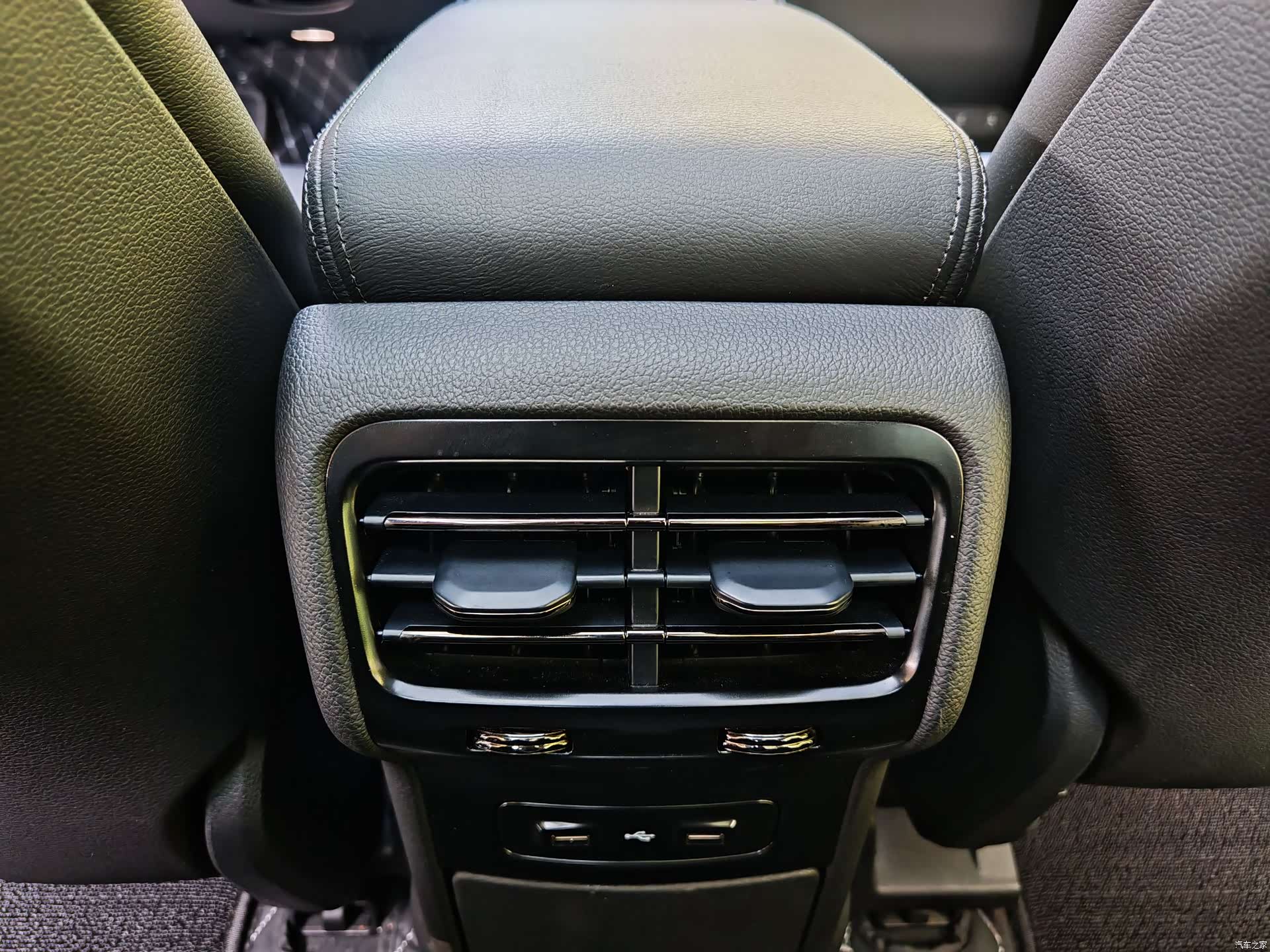 NIO ES6, 2020 10