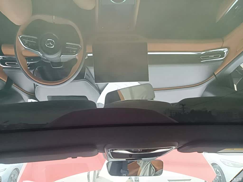 Mazda EZ-6, 2025 18