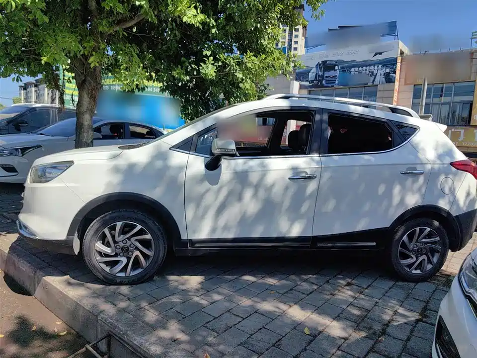 JAC Ruifeng S3