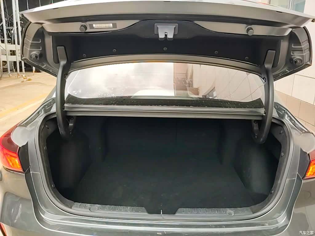 Changan Eado, 2022 19
