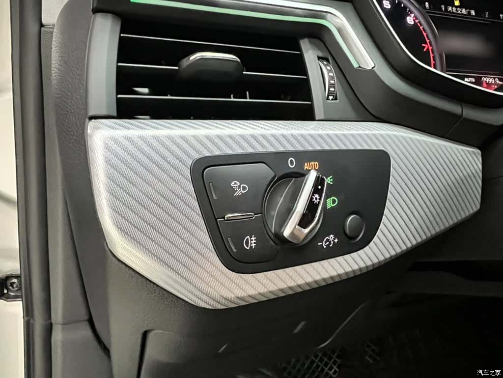 Audi A4L, 2017 22