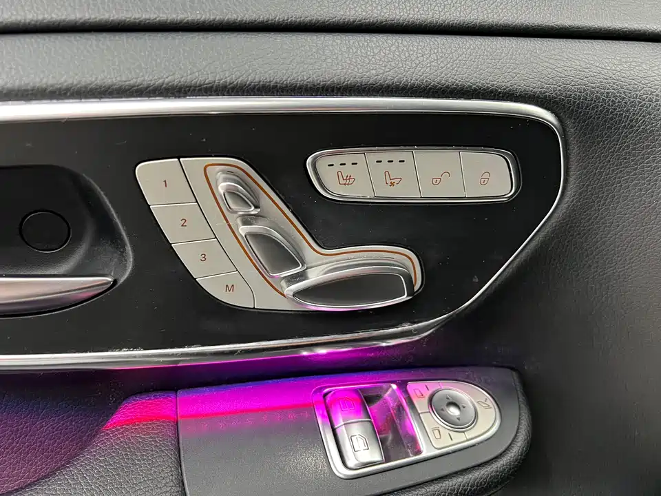 Mercedes-Benz V-class Mercedes-Benz V-class