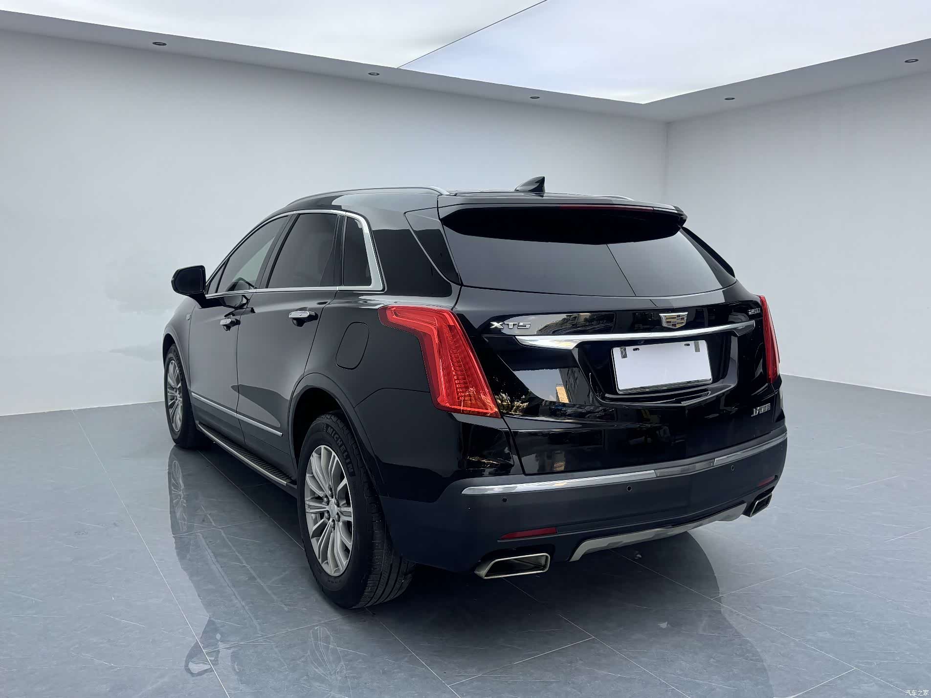 Cadillac XT5, 2016 17