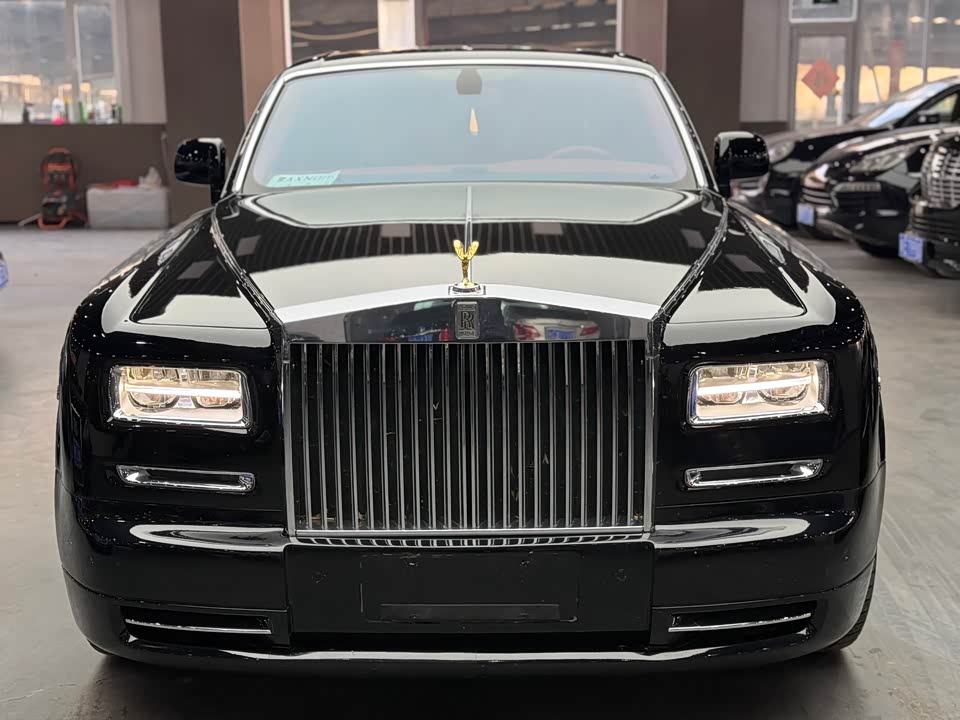 Rolls-Royce Phantom