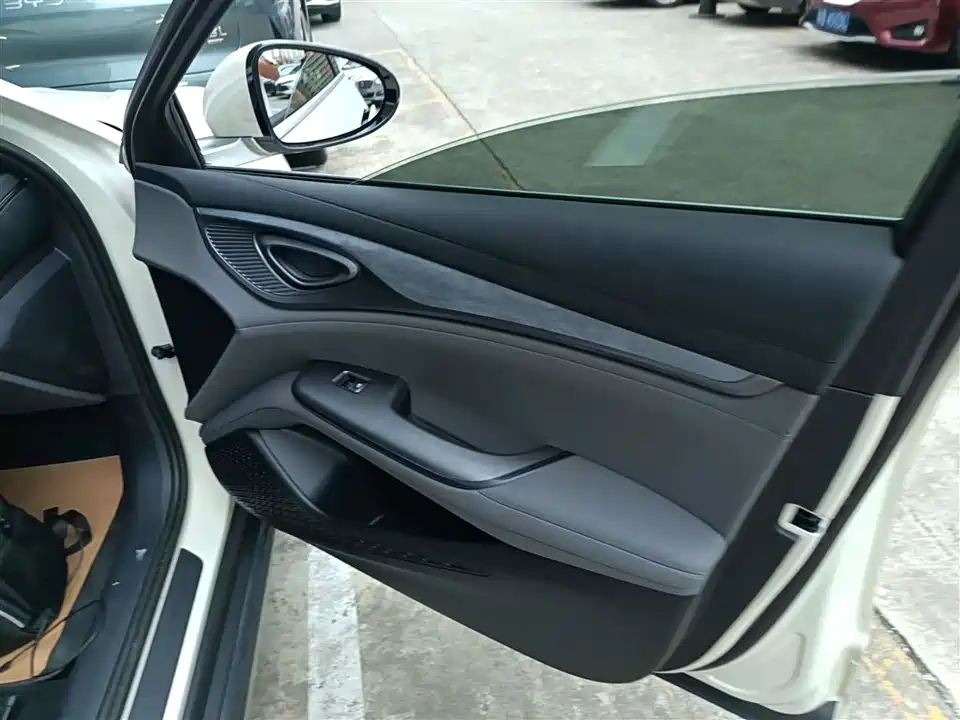 BYD seal