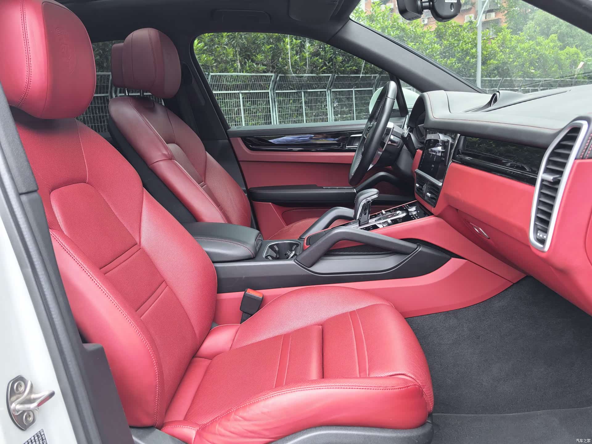 Porsche Cayenne, 2020 13