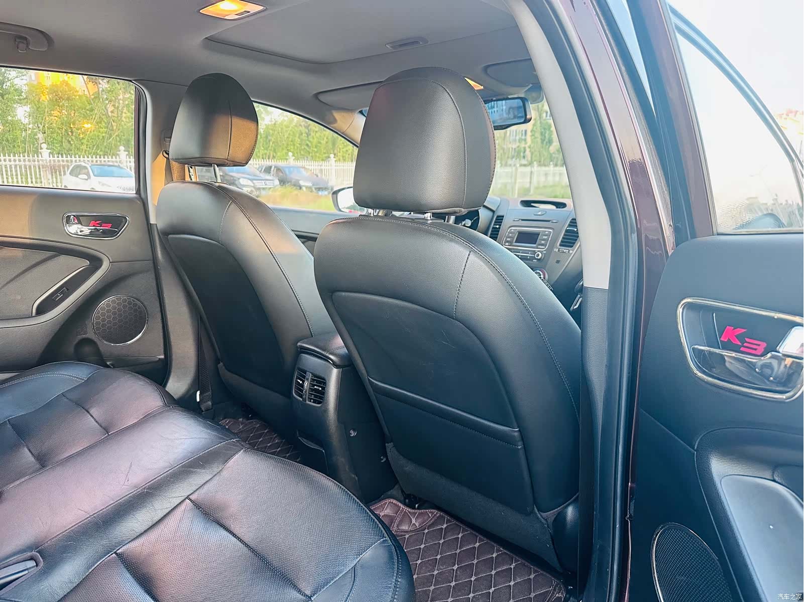 Kia K3, 2015 8
