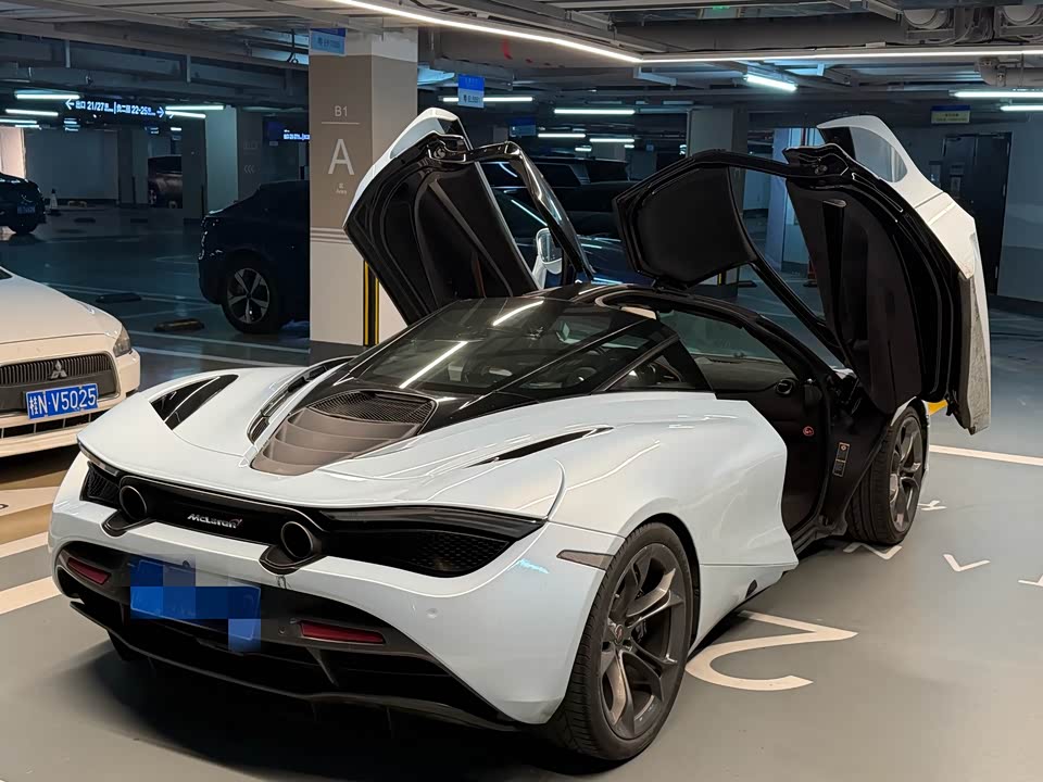 McLaren 720S