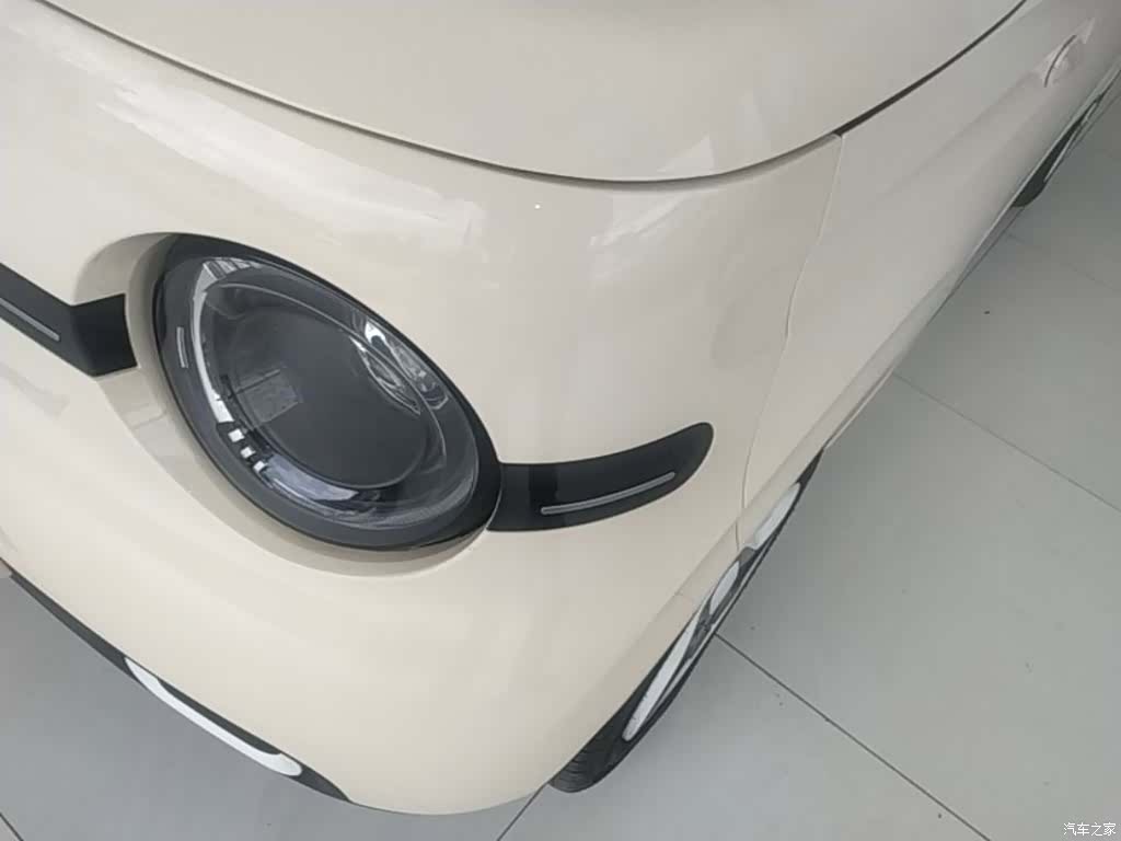 Geely Panda, 2025 24
