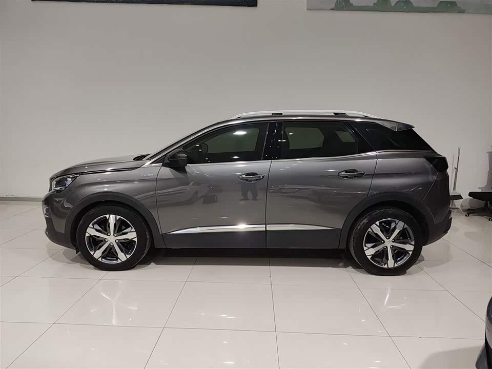 Peugeot 4008