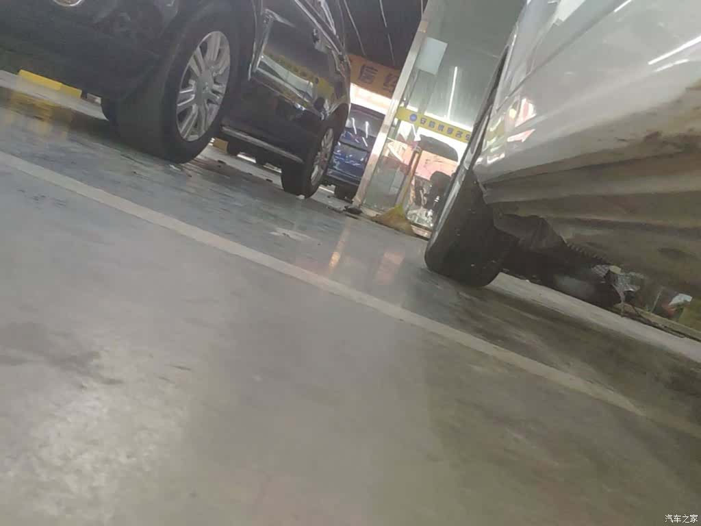 Audi Q2L, 2019 21