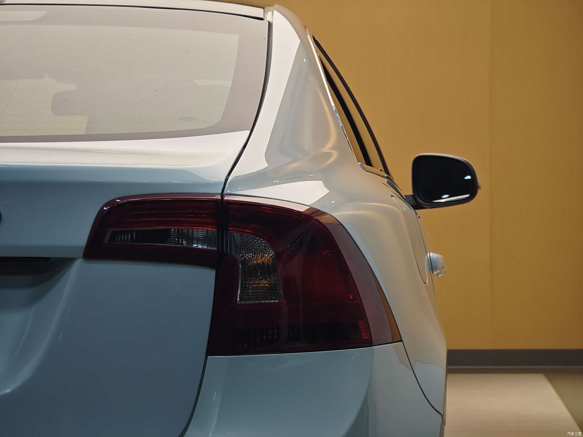 Volvo S60, 2017 25