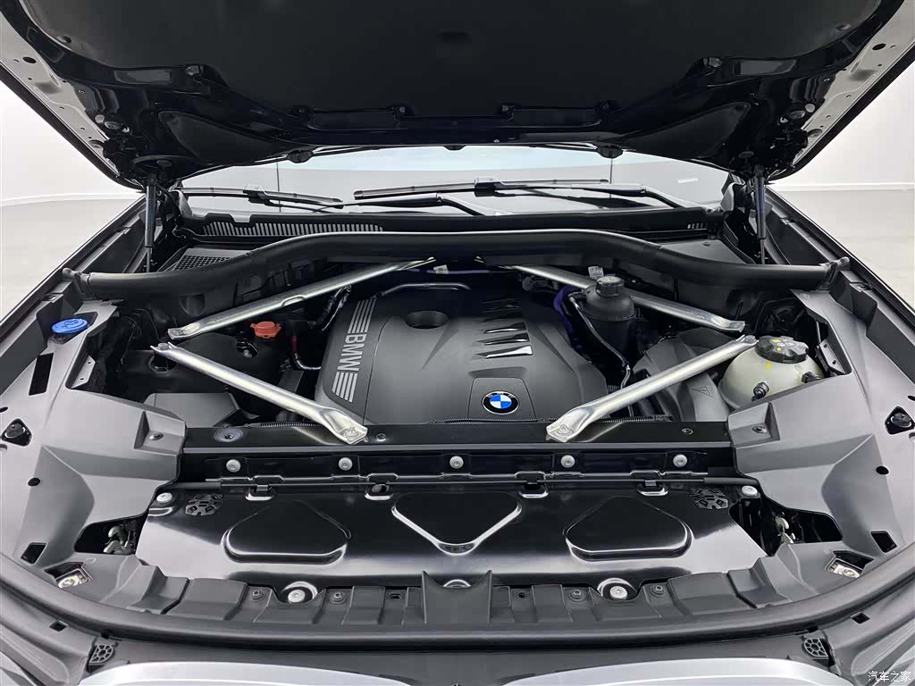 BMW X7, 2024 31