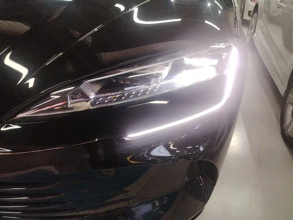 BYD seal