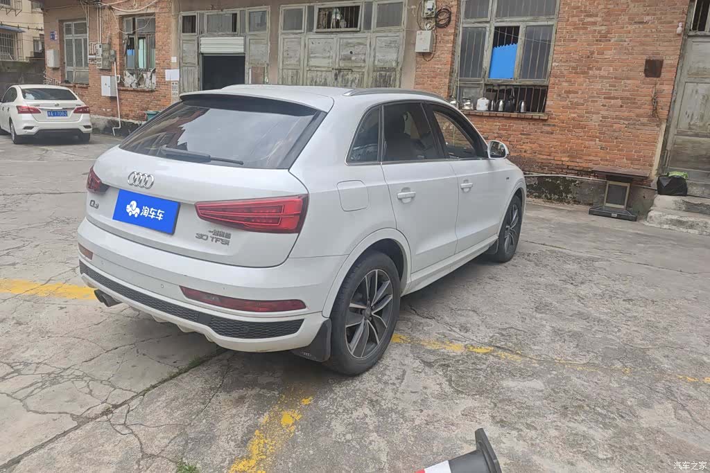 Audi Q3, 2019 3