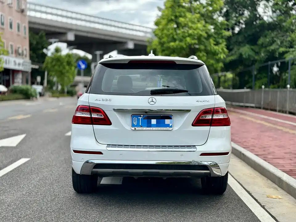 Mercedes-Benz M class