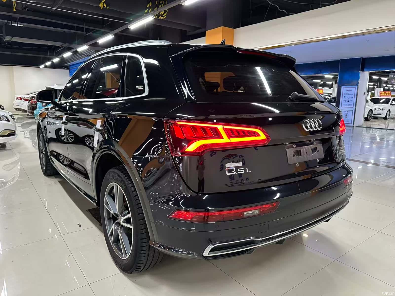 Audi Q5L, 2020 8