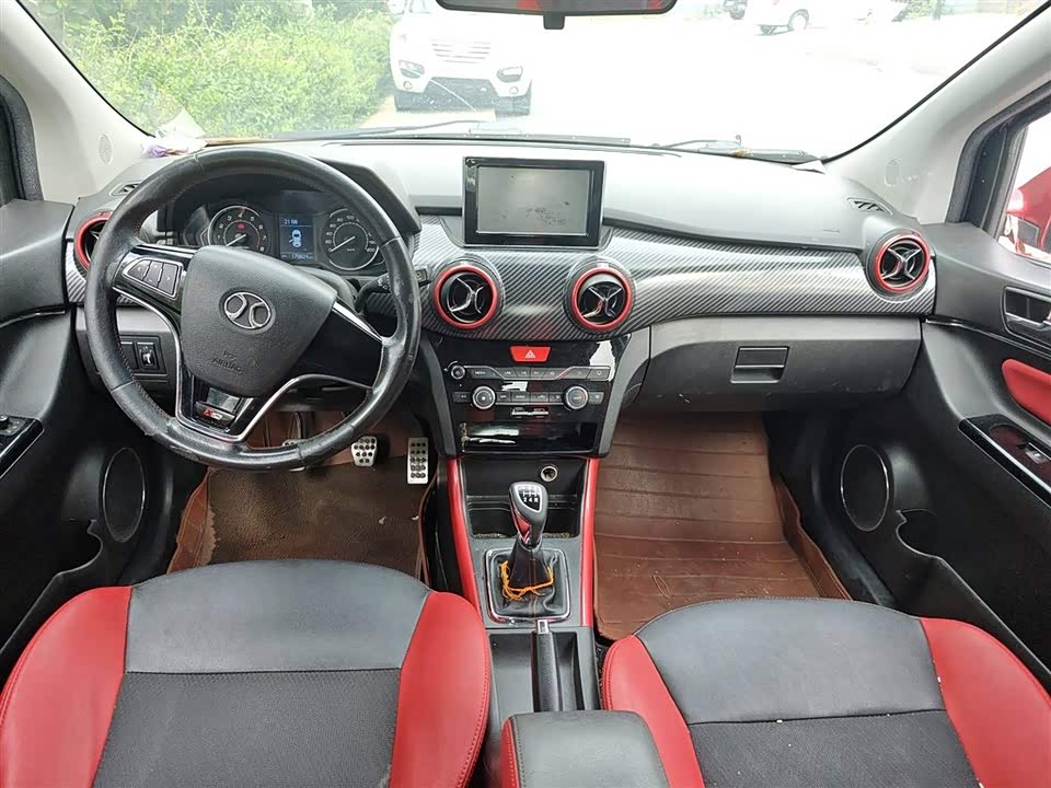 BAIC Shenbao X25 BAIC Shenbao X25