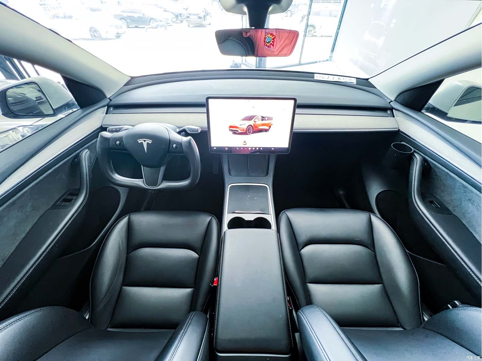 Tesla Model Y, 2024 10