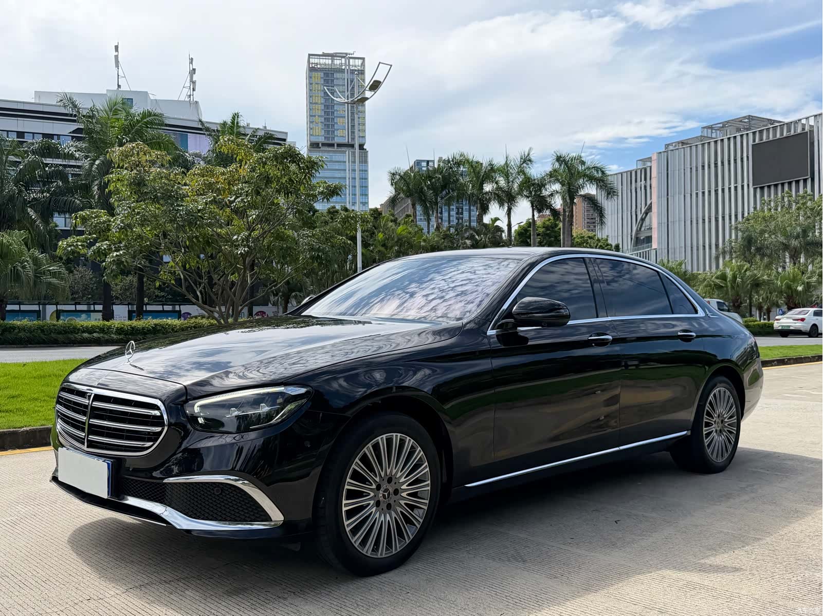 Mercedes-Benz E-Class, 2021 1