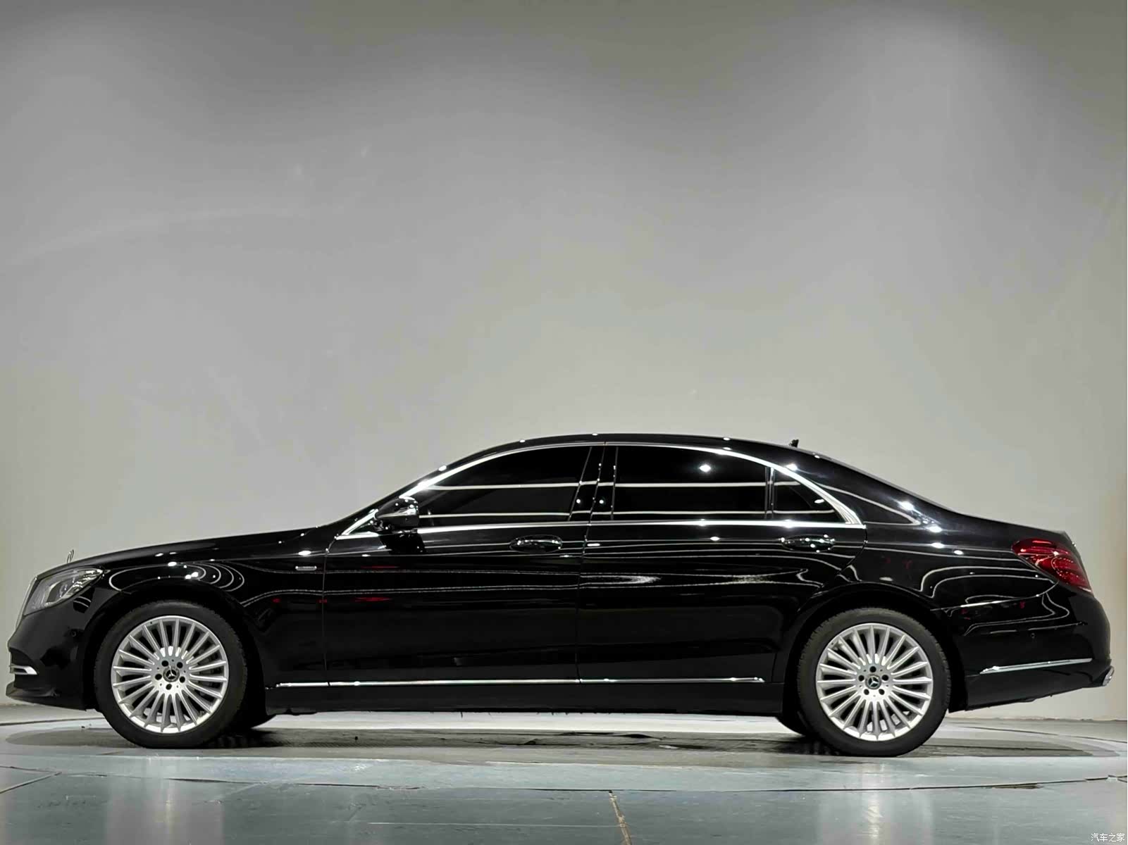 Mercedes-Benz S-Class, 2021 16
