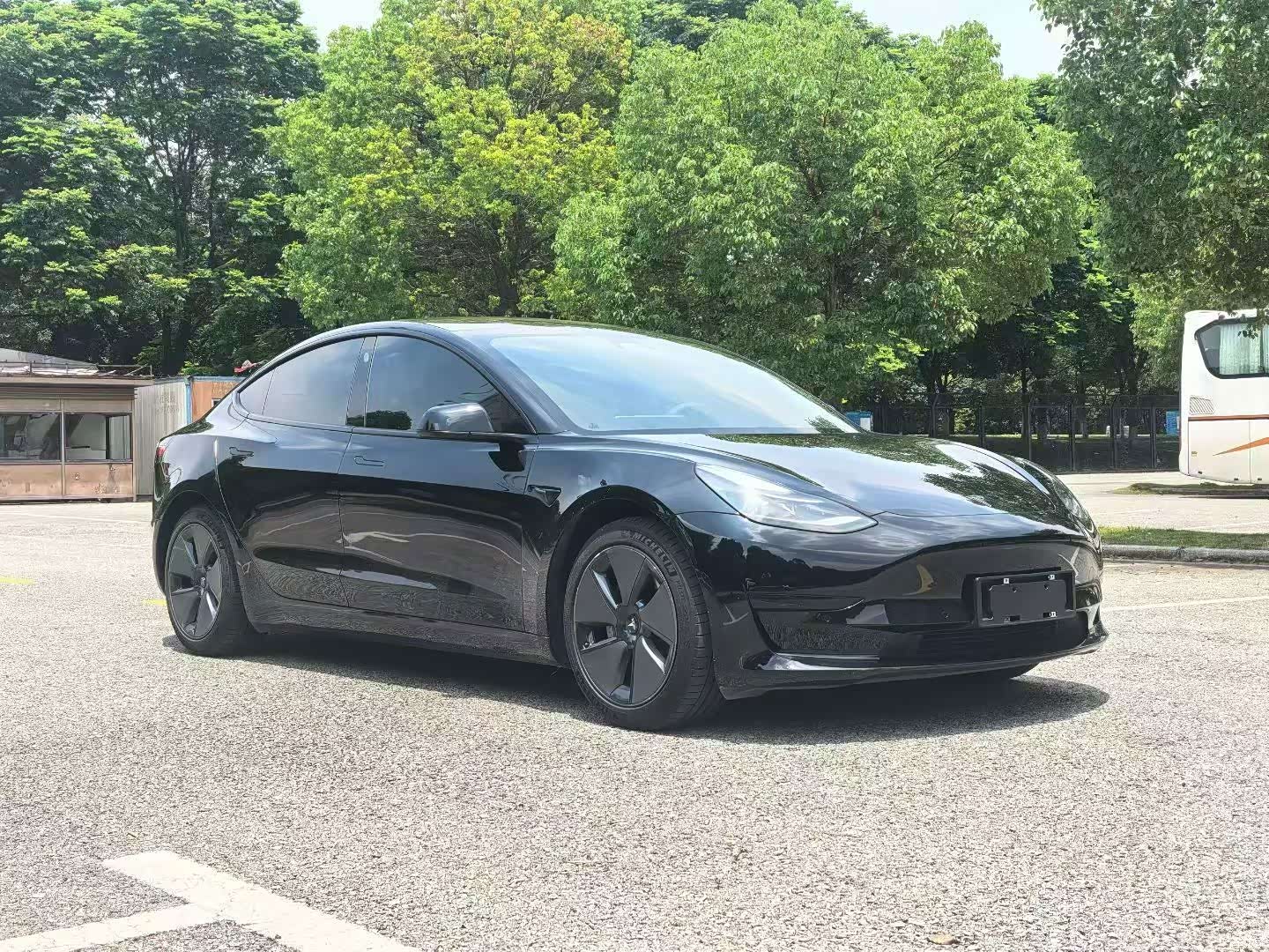 Tesla Model 3, 2022 3