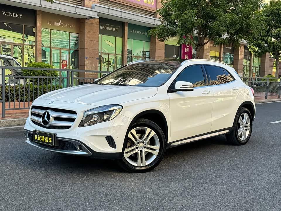 Mercedes-Benz GLA