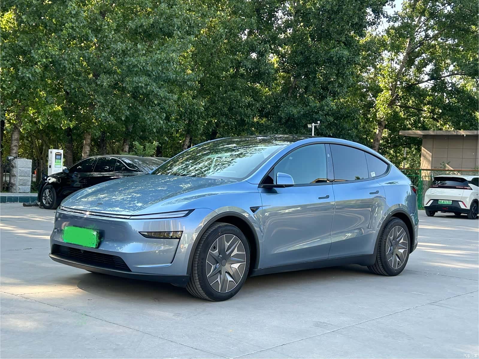 Tesla Model Y, 2026 1