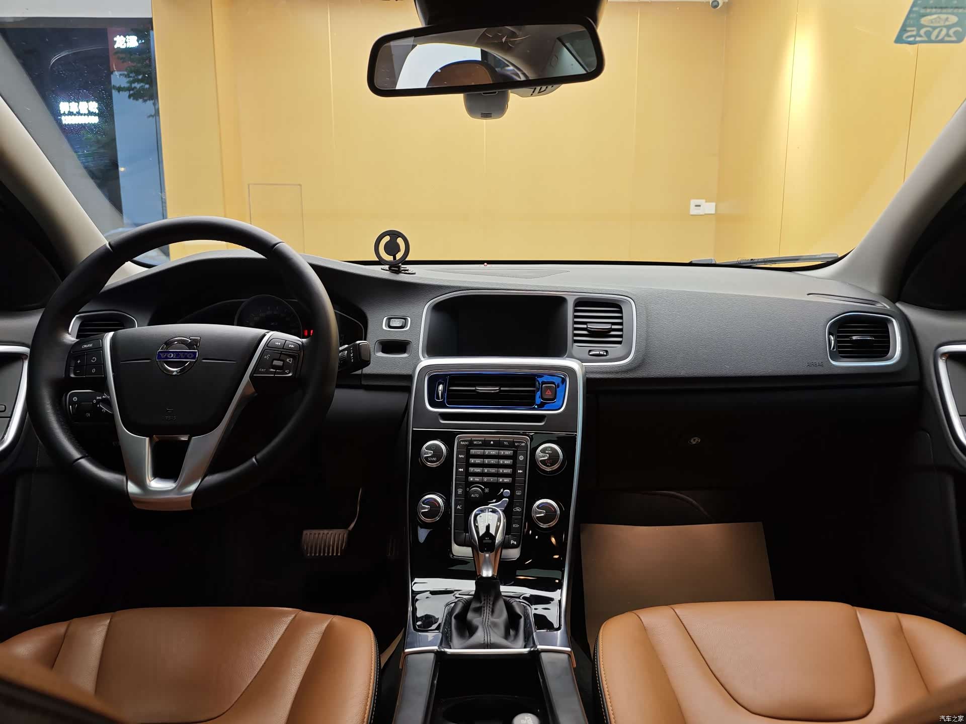 Volvo S60, 2017 19