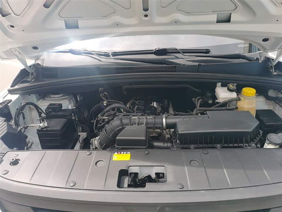 Wuling Wuling Hongguang PLUS