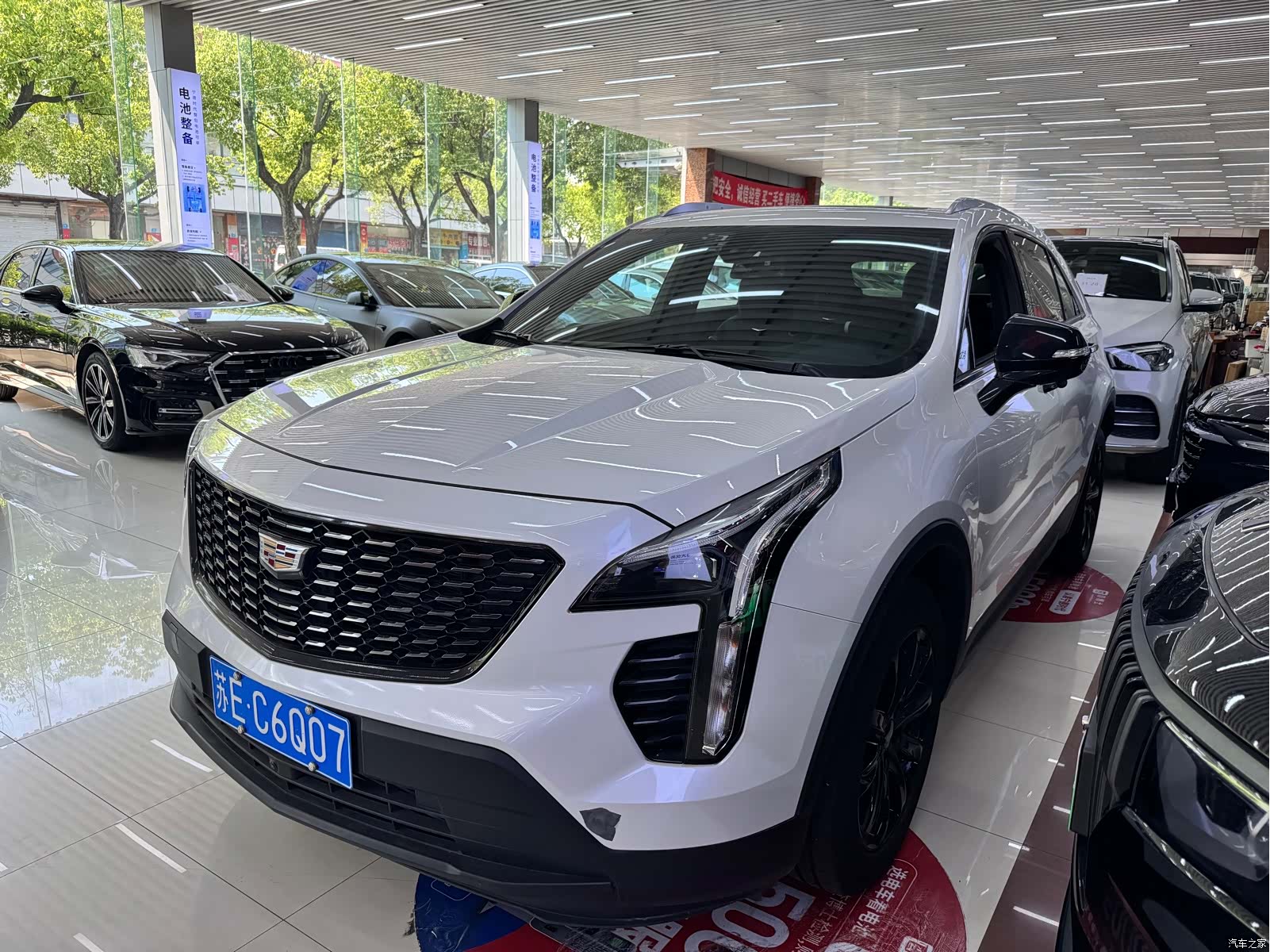 Cadillac XT4, 2022 1