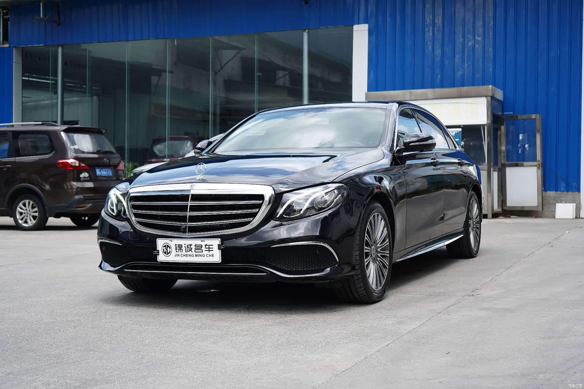 Mercedes-Benz E-Class, 2018 1