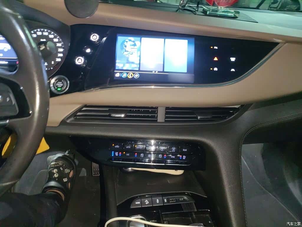 Buick Enclave, 2021 6