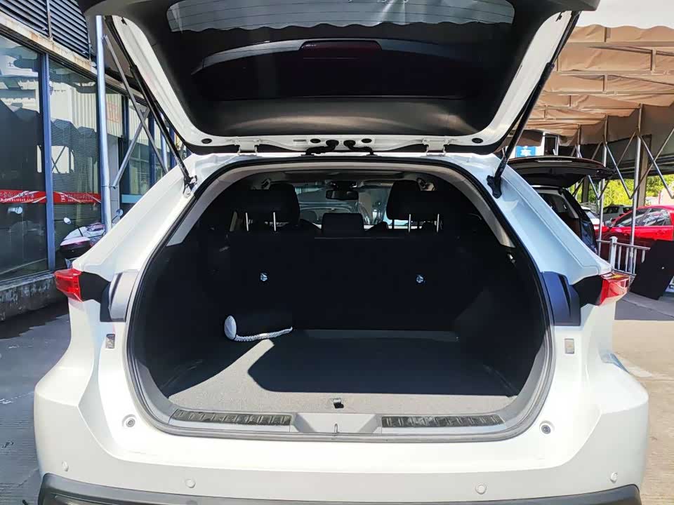 Toyota Ling Fang HARRIER