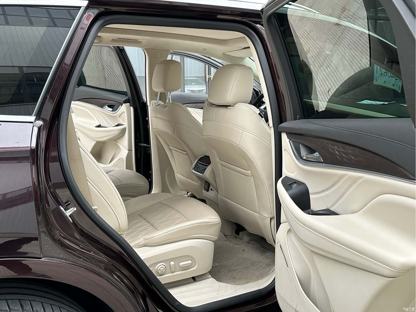 Buick Enclave, 2021 13