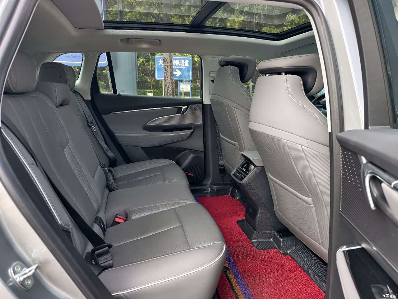 Buick E5, 2025 6